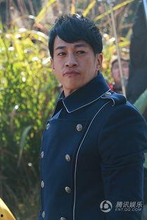 何润东袁姗姗吻戏视频,浪漫瞬间引网友热议